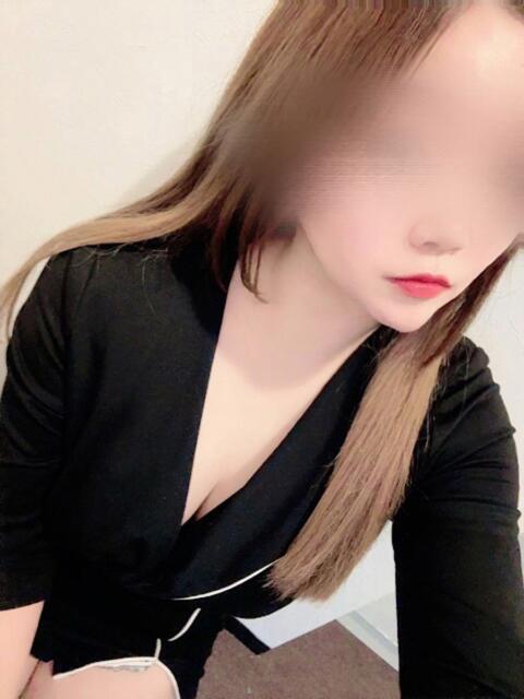 綾瀬 菜乃花 7Dream Este(セブンドリーム エステ)（【非風俗】メンズエステ）