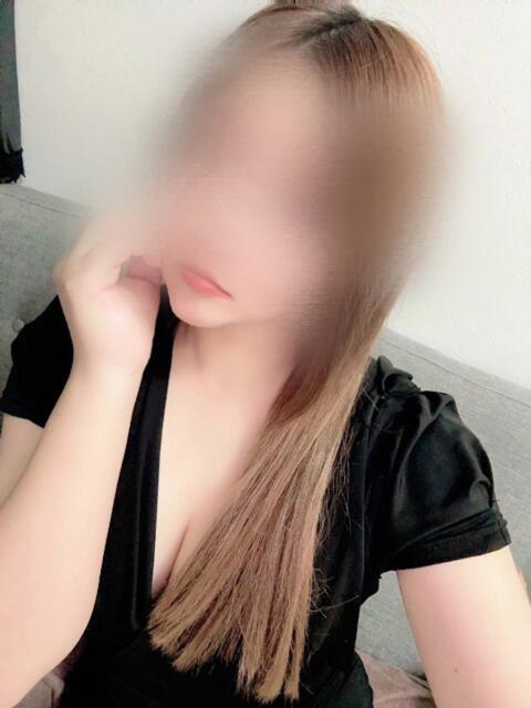 綾瀬 菜乃花 7Dream Este(セブンドリーム エステ)（【非風俗】メンズエステ）