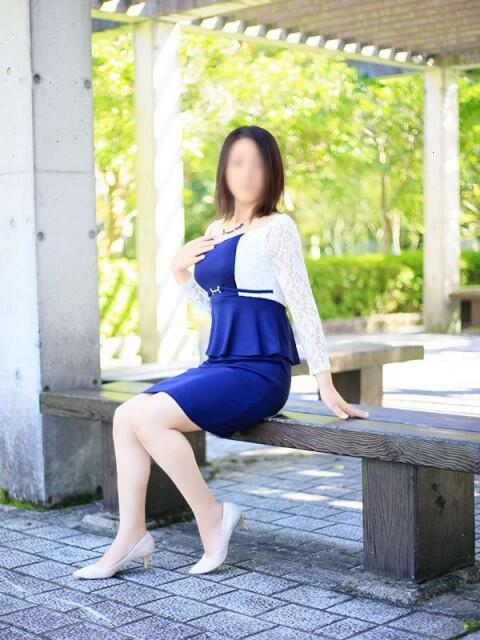 斎藤 真由 こあくまな人妻・熟女たち東広島店（KOAKUMAグループ）（人妻・熟女デリヘル）