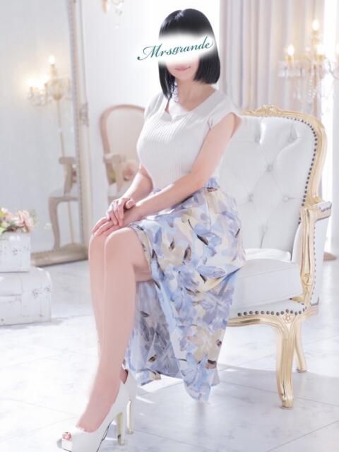 前田（まえだ） ミセス グランデ（若妻・人妻デリヘル）