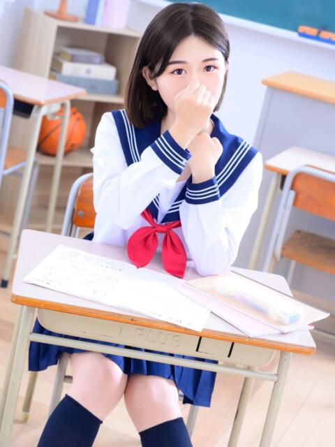 岡部　こころ 寝取り×制服 義理義理な女学園（待ち合わせヘルス）