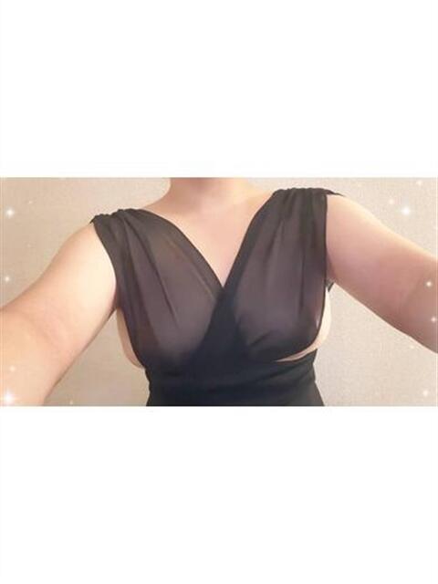 友理奈-ゆりな- 淫らなオンナ性体師･･･そして曖昧なひと時(本格派オイル性感マッサージ)（出張アロマエステ）