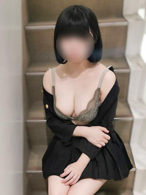 るな かりんと池袋東口店(オナクラ)