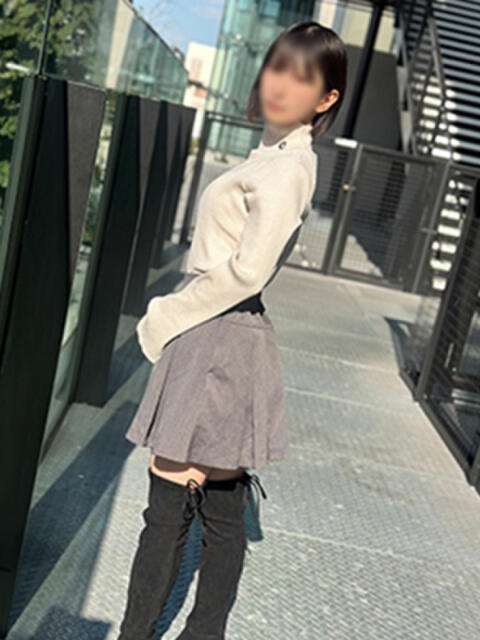 なつみ かりんと池袋東口店（オナクラ）