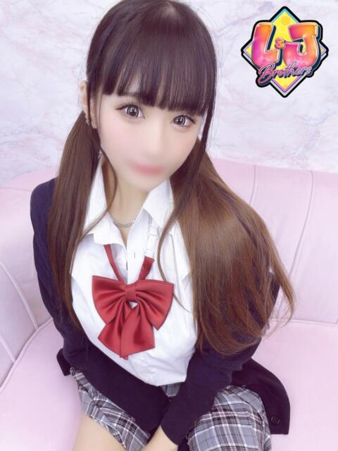 らいあ 脅威のJカップに釘付け L＆Jブラザーズ（デリヘル）