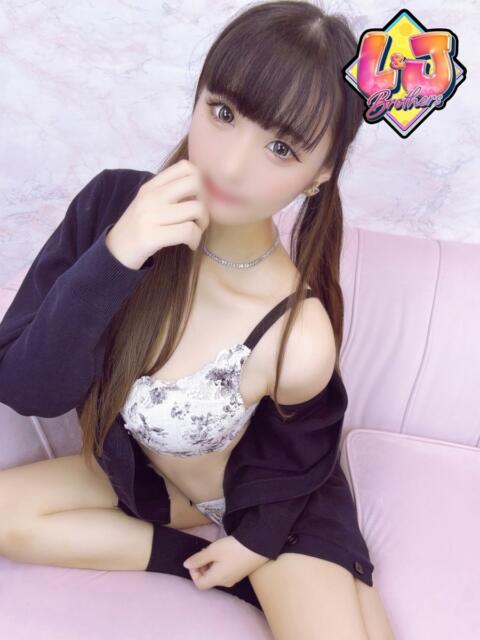 らいあ 脅威のJカップに釘付け L＆Jブラザーズ（デリヘル）