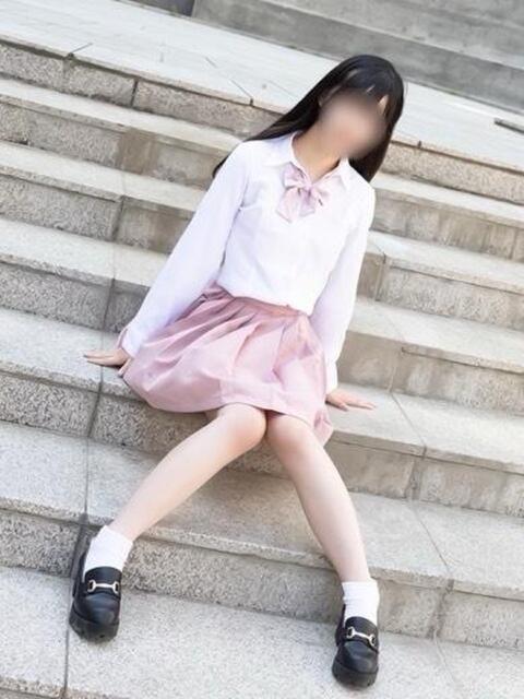 星宮いちご【業界未経験】 素人専門キラキラ学園（学園系デリヘル）