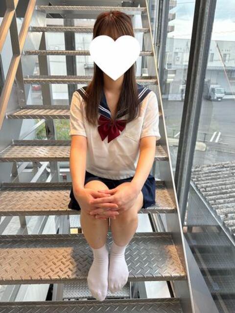 小春ひなた【優等生】 素人専門キラキラ学園（学園系デリヘル）