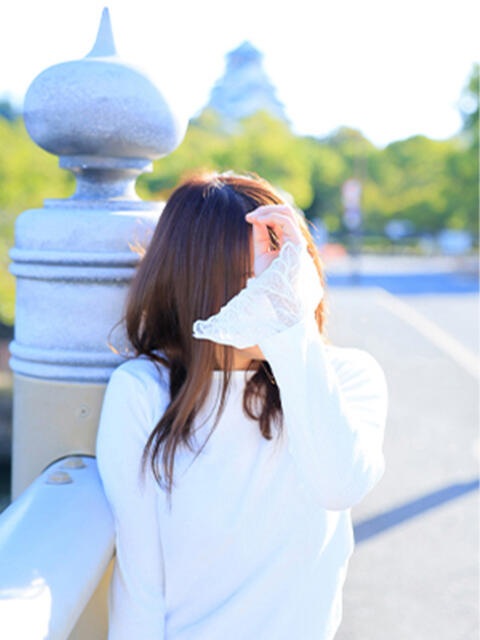 なの 梅田人妻秘密倶楽部（出張M性感）