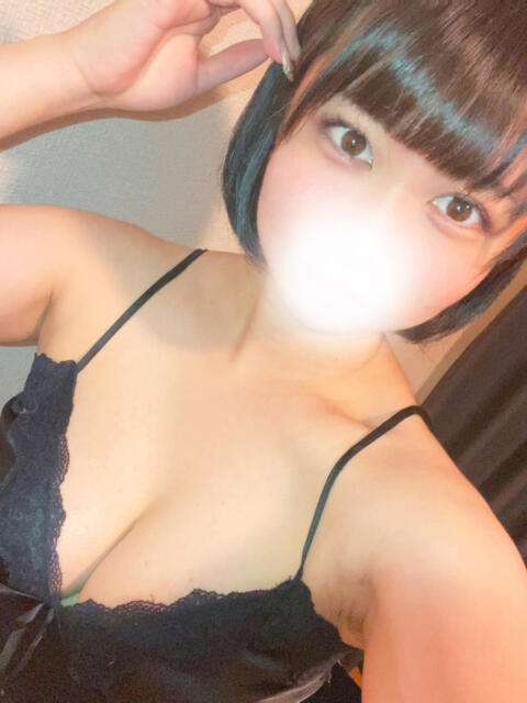 あむ 山梨　風俗　デリヘル　 『ラブ＆ピース学園』（デリヘル）