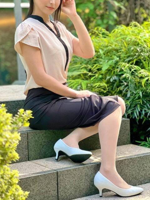 城田いちか 月の真珠-新宿-（デリヘル（人妻若妻専門店））