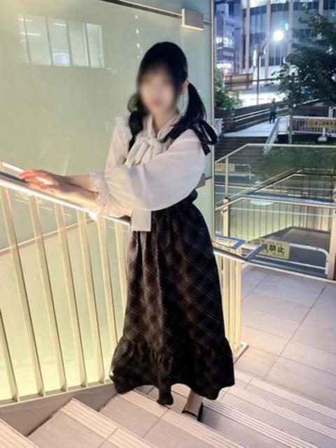 うた 手コキ研究会（派遣型オナクラ）