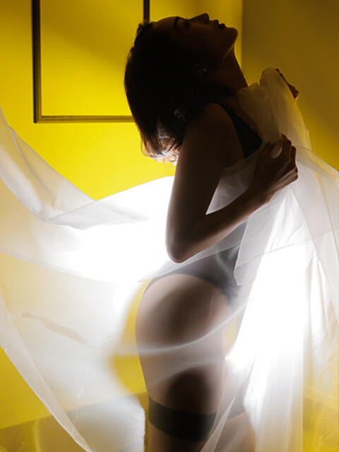 友利 なな HANA-okinawa-（人妻系デリヘル）