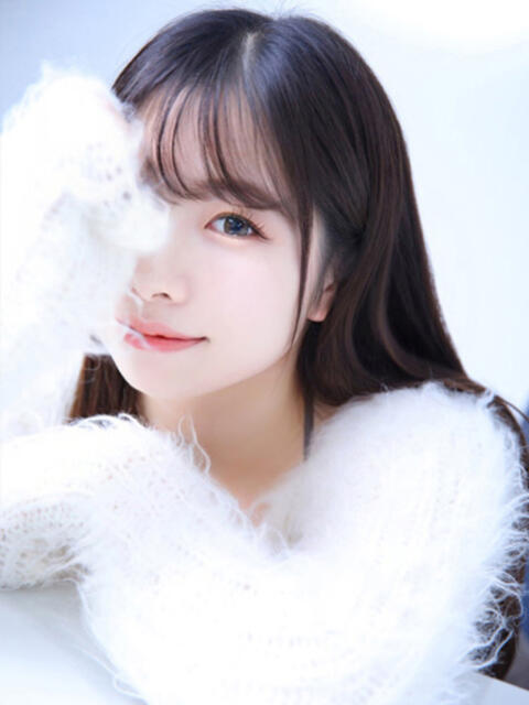 新人・萌瑠(める) グランドオペラ福岡（高級デリヘル）