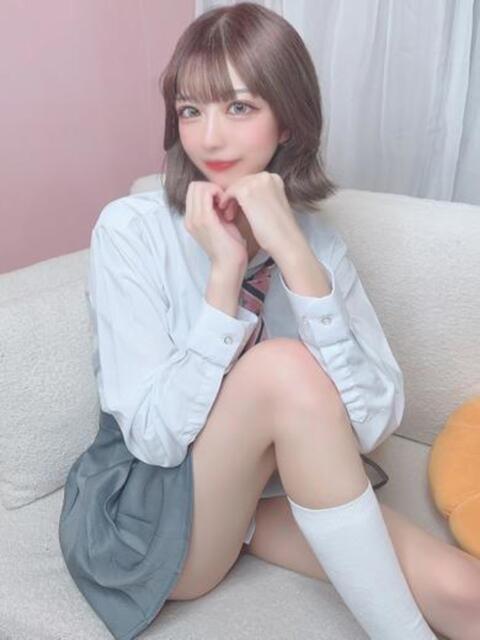 みな E+アイドルスクール品川店(デリヘル)