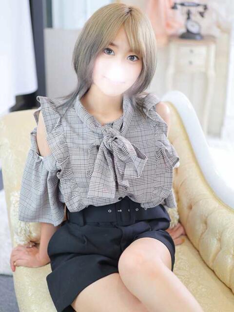 みな Charme(シャルム)(デリヘル)
