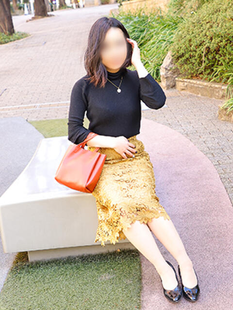 友梨奈 出会い系人妻ネットワーク 新宿〜池袋編(待合せ型人妻系デリヘル)