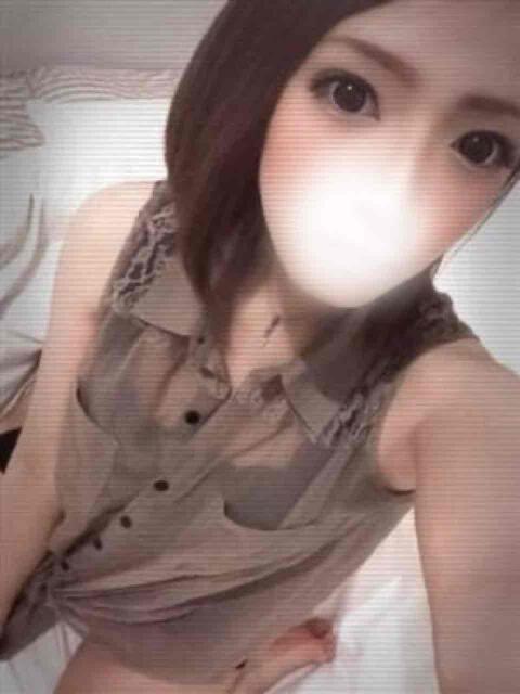 なおみ 痴女の悪戯～ド淫乱な人妻専門店～（人妻デリヘル）