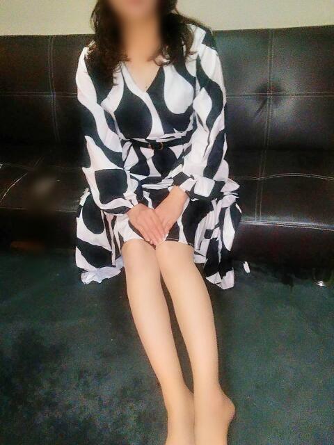 しの Celeb wife (セレブワイフ)（人妻系デリヘル）