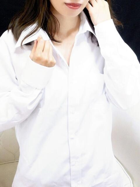 新海 船橋ガマン汁天国手コキ百華店（手コキ店）