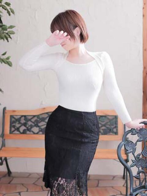 るな 奥様メモリアル（デリヘル）