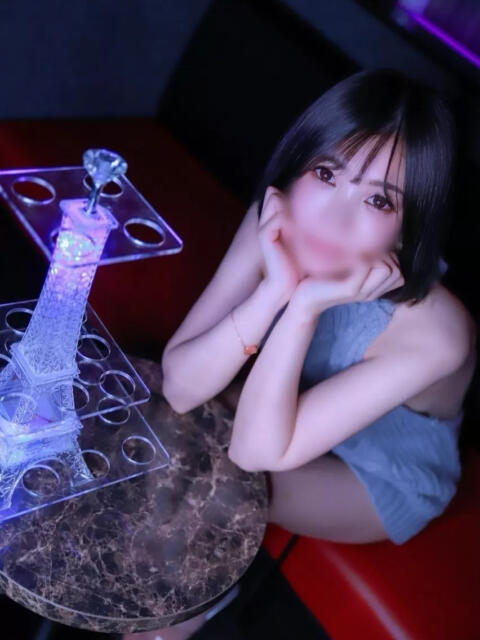 なな Sexy Club 月TOKYO（セクキャバ）