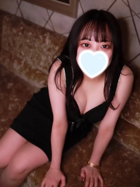 まりん Sexy Club 月TOKYO（セクキャバ）