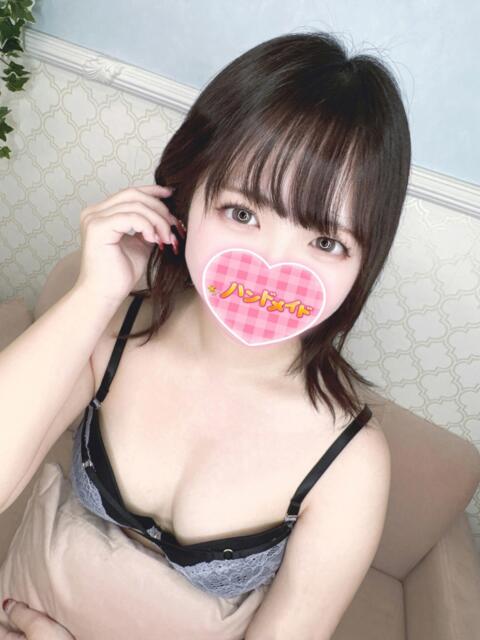 あるる 神田ハンドメイド(美少女手コキ専門店)