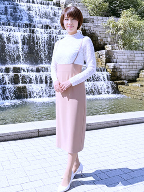 じゅり 新宿ミセスラウンジ東京(待ち合わせ&デリバリー)