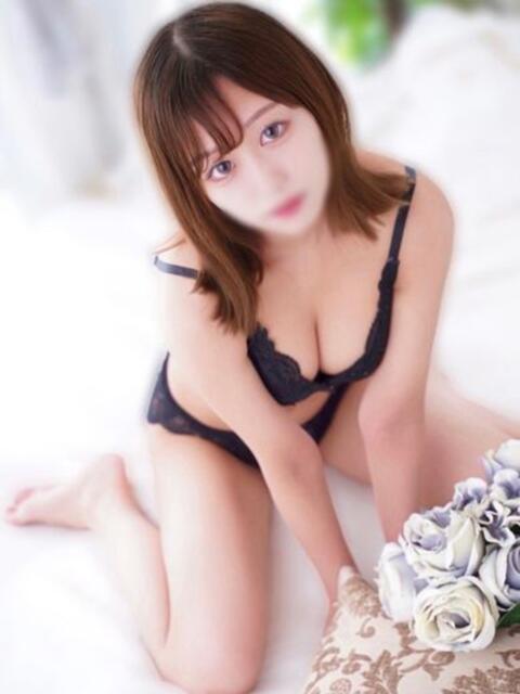 ゆめか★ガチ美少女降臨!! かりゆしOLの秘密【20代沖縄美女多数在籍-デリヘル×ヌードエステ】（性感エステ＆デリヘル）