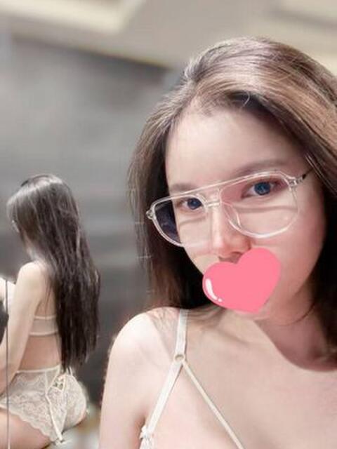 ティナ パジャマでおじゃま（アジアンデリヘル）