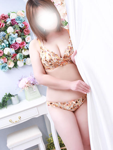 かなで 丸妻 厚木店（人妻デリヘル）