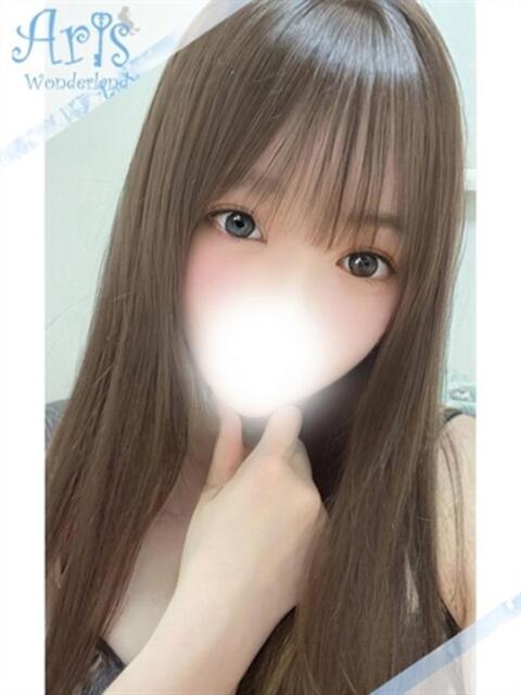 かりな【アイドル系清楚美少女】 Aris(アリス)☆超恋人空間☆沖縄最大級!!(ソープランド)