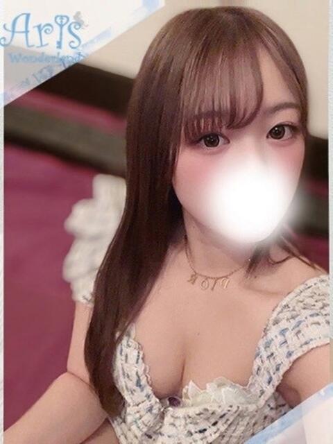 かりな【アイドル系清楚美少女】 Aris(アリス)☆超恋人空間☆沖縄最大級!!(ソープランド)