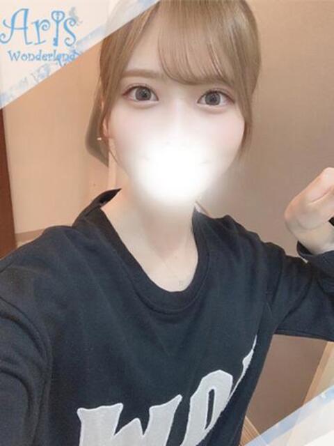 りいな【極上美女と幸せ空間】 Aris(アリス)☆超恋人空間☆沖縄最大級!!(ソープランド)