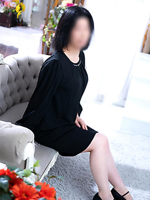 すずか 熟女家 豊中蛍池店（待ち合わせ型デリヘル）