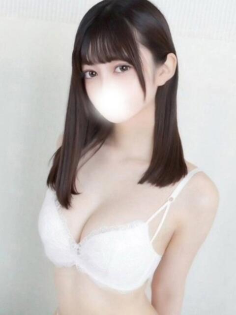 やっぴー まだ舐めたくて学園渋谷校〜舐めたくてグループ〜(デリヘル)