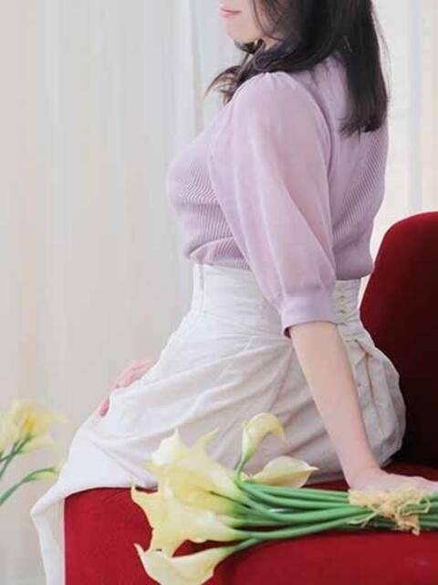 燈(あかり) PLUS梅田店（熟女デリヘル）