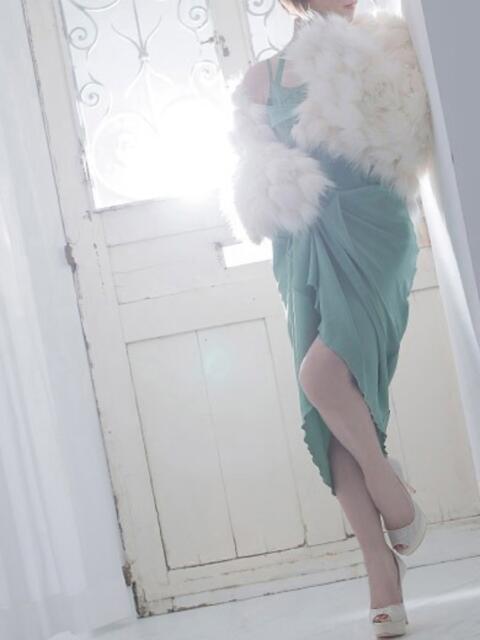 千里(ちさと) PLUS梅田店（熟女デリヘル）