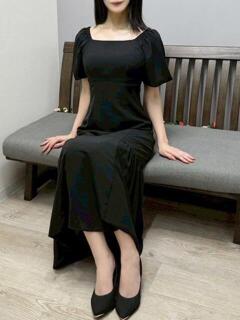 鈴(すず) PLUS梅田店（梅田/デリヘル）