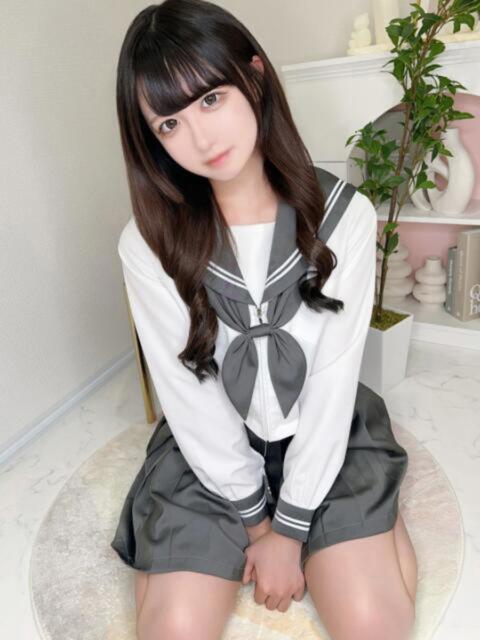 あむ ワレメ舐められ学院 秋葉原校（手コキ・オナクラ）