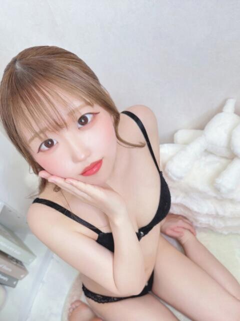 るる ワレメ舐められ学院 秋葉原校(手コキ・オナクラ)