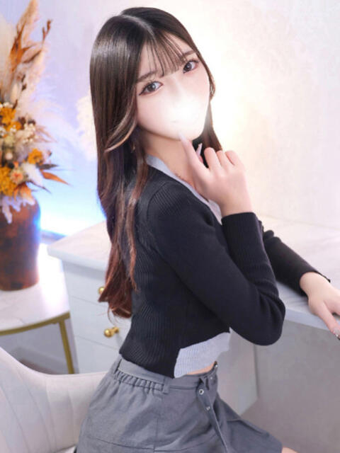 まりか★経験人数1人の衝撃★ Chloe五反田本店　S級素人清楚系デリヘル（デリヘル）