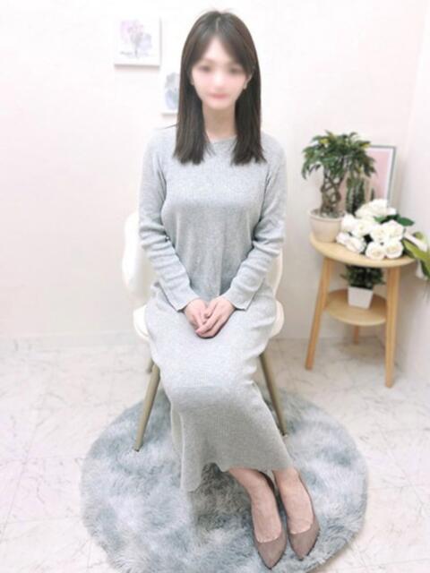 るみ オナクラ大人女子(オナクラ・手コキ)