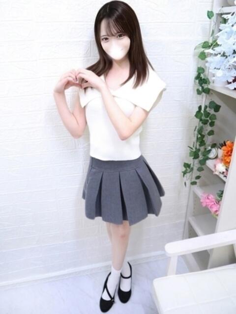 みつな 見学娘（オナクラ・手コキ）