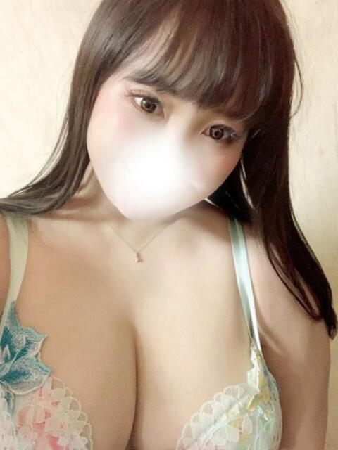 ゆうり エンジェルマスカット（巨乳ぽっちゃりデリヘル）