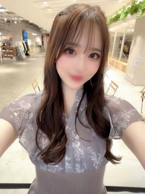みお クラブバレンタイン神戸西店（デリヘル）