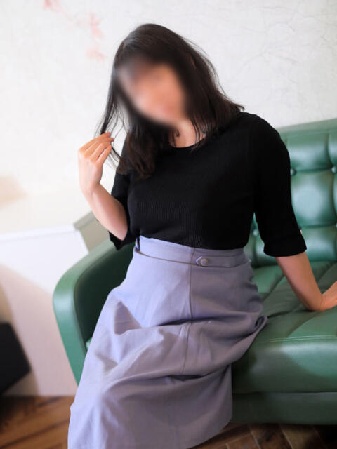 あゆ[山口] 奥様鉄道69 FC山口店(周南)（人妻系デリヘル）