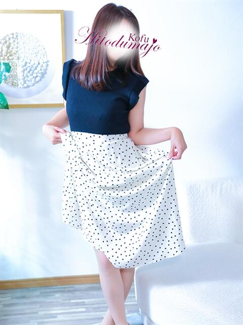 かおり 甲府人妻城(人妻系デリヘル)