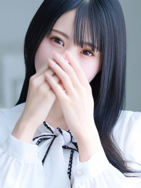 新人・萌七(もな) グランドオペラ福岡（高級デリヘル）